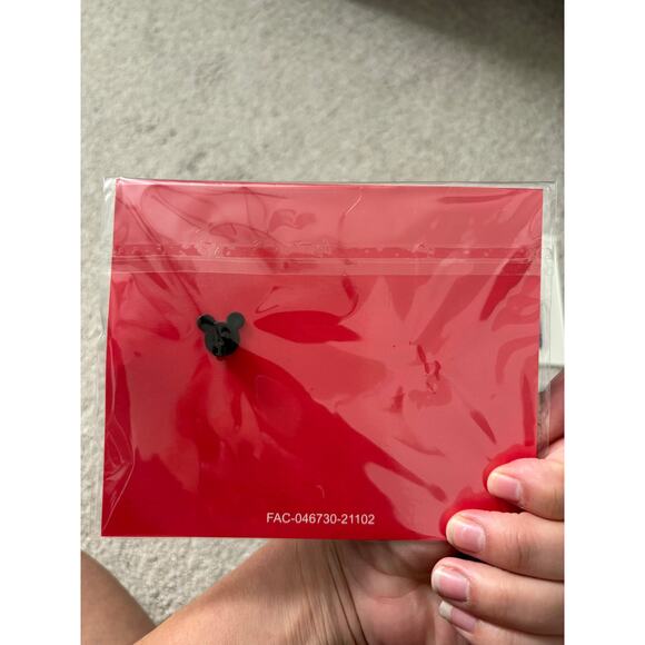 Disney Beauty and the Beast Collectible Pin and Artwork - Picture 3 of 5